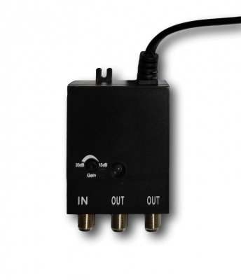 Fabbeg Amplificatore di Linea da Interno 15/30dB 1 Ingresso 2 Uscite - Filtro 5G 